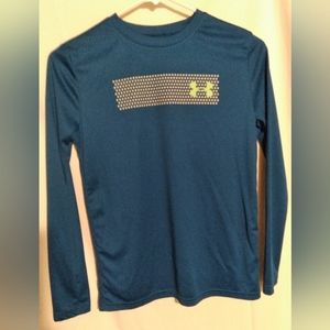 Boys Under Armour Long Sleeved DriFit Shirt, Size Youth Medium 10-12.